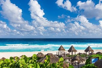 sandy beach right on the ocean 