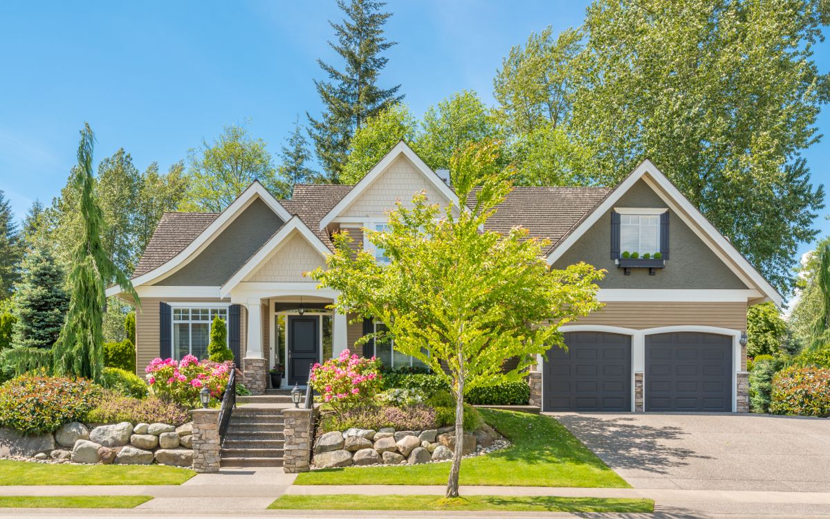 Kelowna Real Estate: Boost Your Curb Appeal | Quincy Vrecko