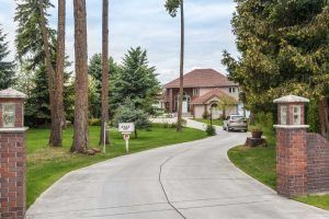 Waterfront home located on Hobson Road