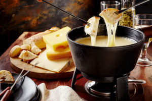 cheese fondue with wine 