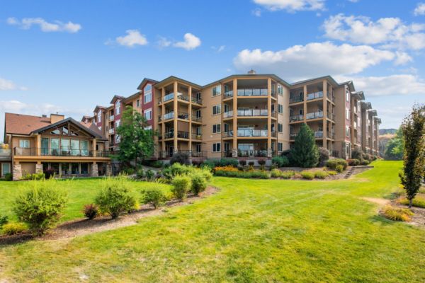 318 2532 Shoreline Drive