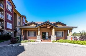 318 2532 Shoreline Drive