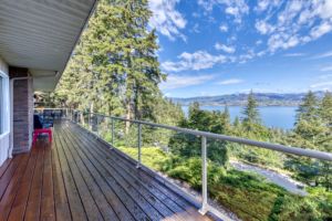 Panoramic Lakeview Upper Mission Home