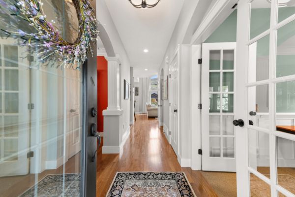 337 Providence Ave, Kelowna BC