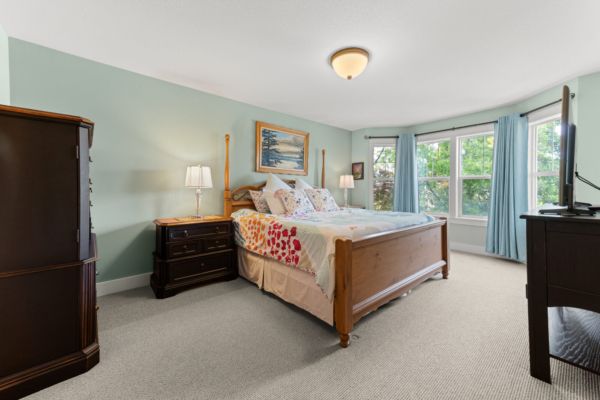 337 Providence Ave, Kelowna BC