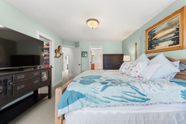 337 Providence Ave, Kelowna BC