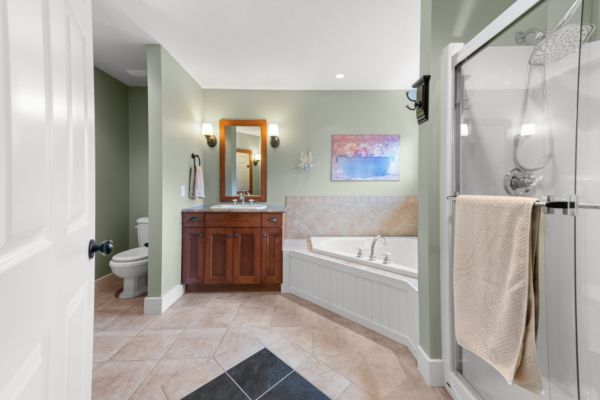 337 Providence Ave, Kelowna BC