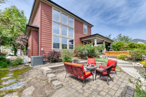 337 Providence Ave, Kelowna BC