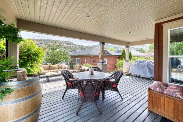 337 Providence Ave, Kelowna BC
