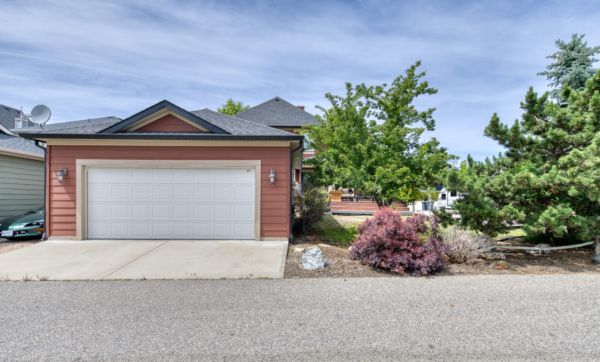 337 Providence Ave, Kelowna BC