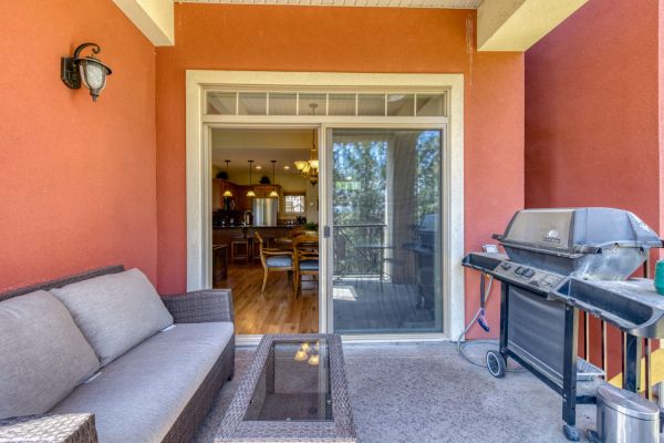 125-1795 Country Club Drive - bbq balcony - QVA