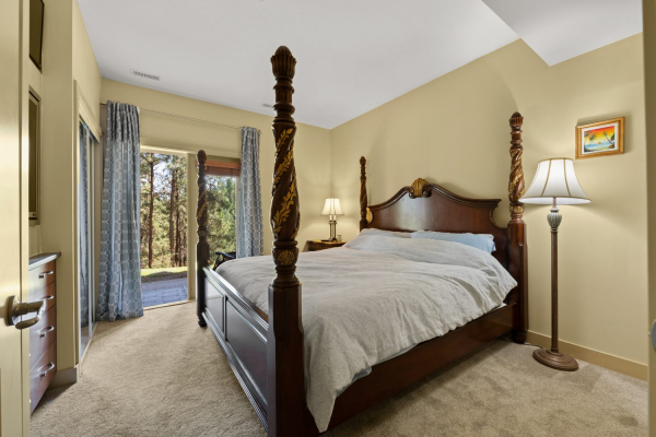 125-1795 Country Club Drive - Master bedroom- QVA