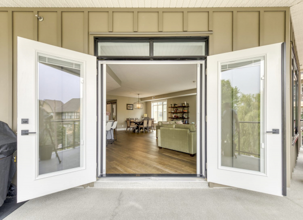 301-529 Truswell Road - patio french doors - Tracey Vrecko