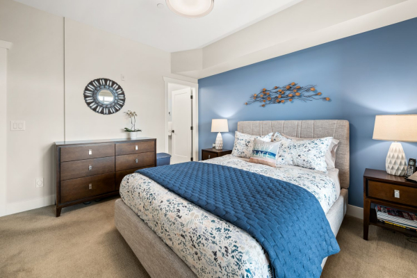 309-3865 Truswell Road - bright master bedroom - QVA