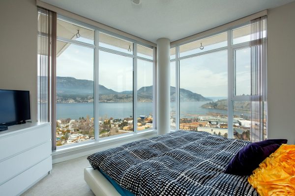1075 Sunset Waterscapes Quincy Vrecko Kelowna Luxury Real Estate