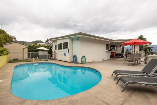 1750 Sonora Dr Pool (2)