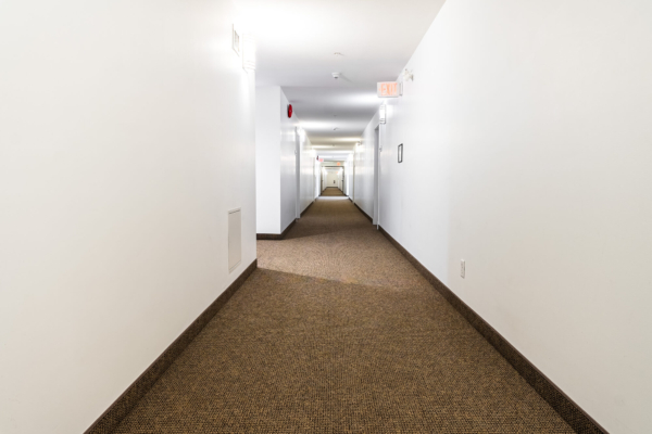 209-975 Academy Way hallway